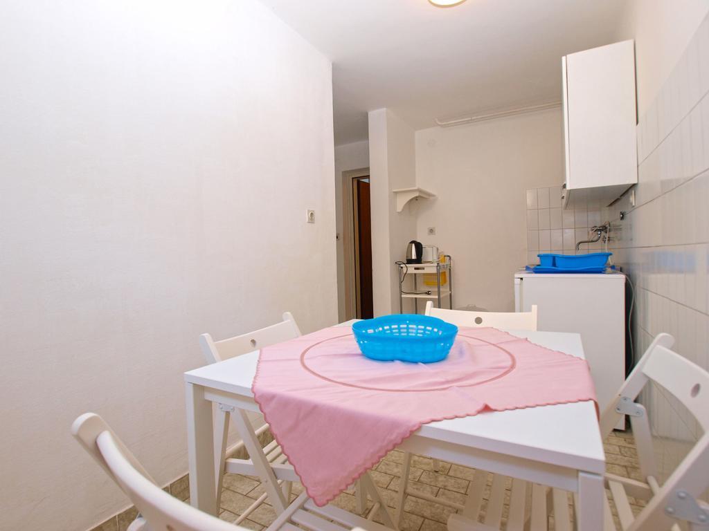 Apartments Zorka 1421 Pjescana Uvala Εξωτερικό φωτογραφία